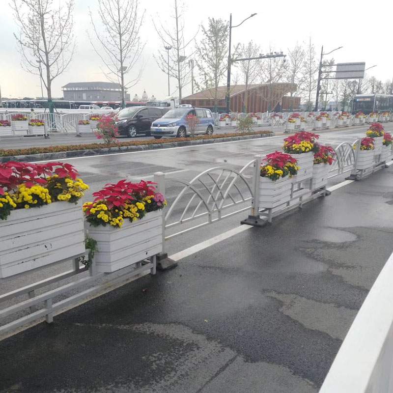 道路護(hù)欄
